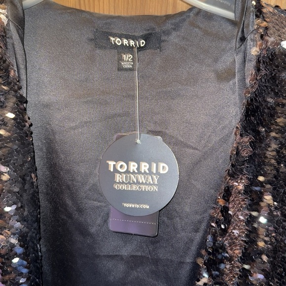 TORRID runway collection two tone sequin kimono - Picture 3 of 4